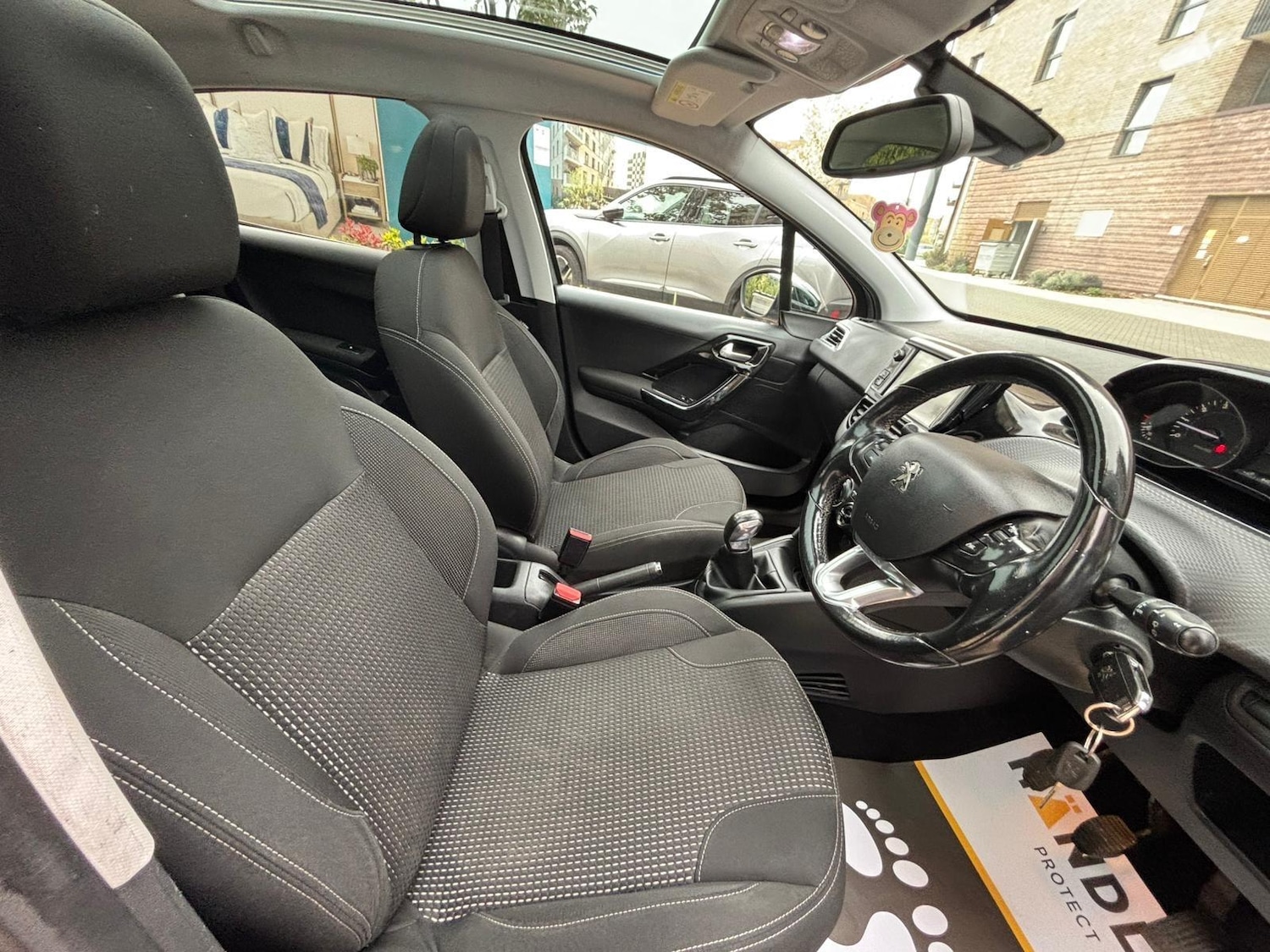 Used Peugeot 208 2018 for sale - 78116195: Photo 43