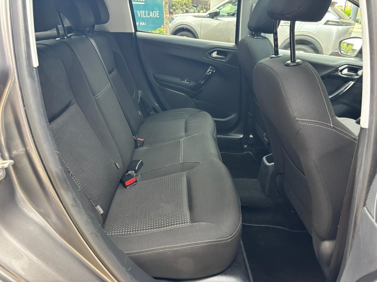 Used Peugeot 208 2018 for sale - 78116195: Photo 50