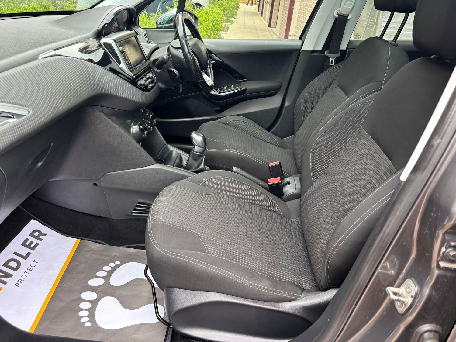 Used Peugeot 208 2018 for sale - 78116195: Photo 61