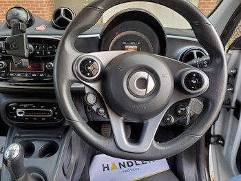 Used smart forfour 2017 for sale - 76994690: Photo