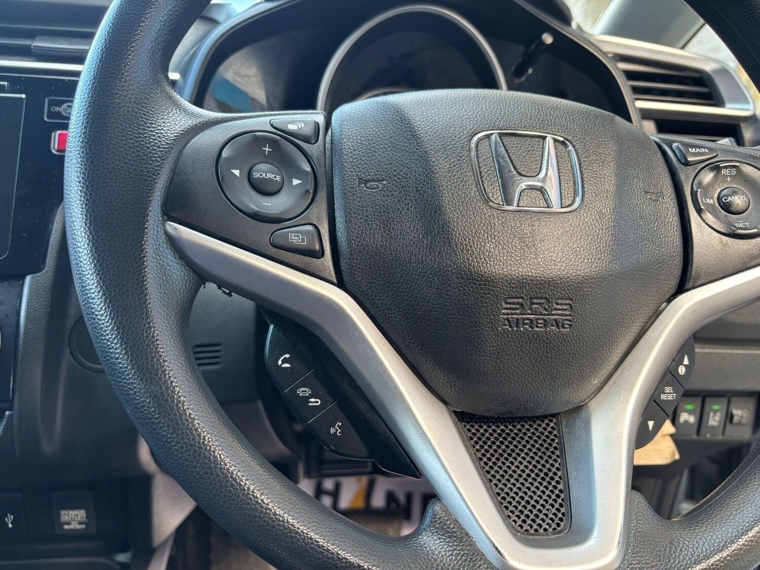 Used Honda Jazz 2017 for sale - 77838566: Photo 46