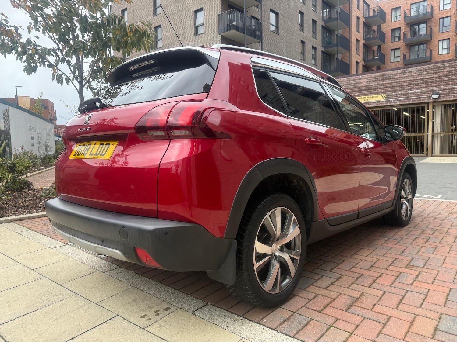 Used Peugeot 2008 2018 for sale - 76472911: Photo 2