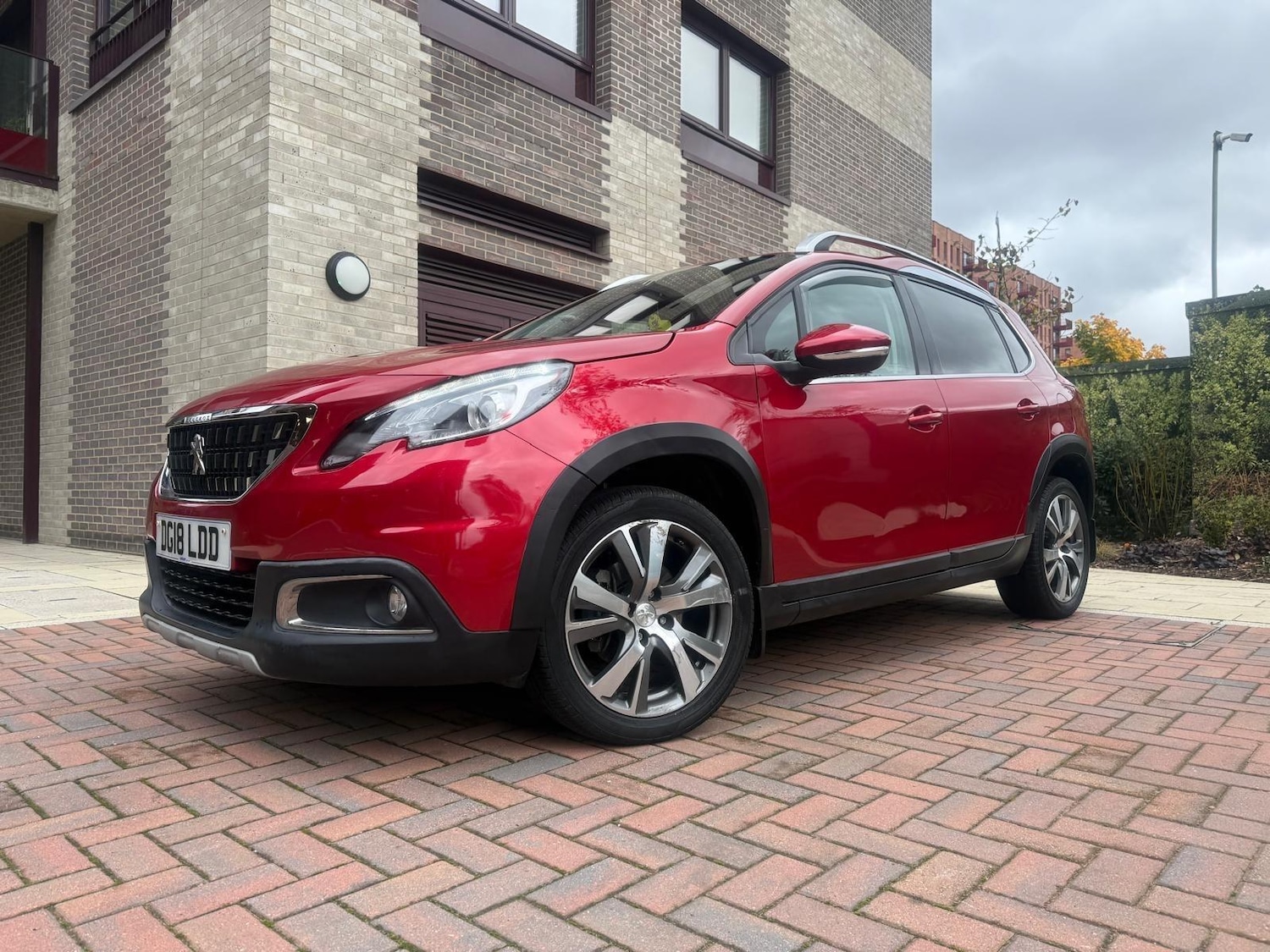 Used Peugeot 2008 2018 for sale - 76472911: Photo 8