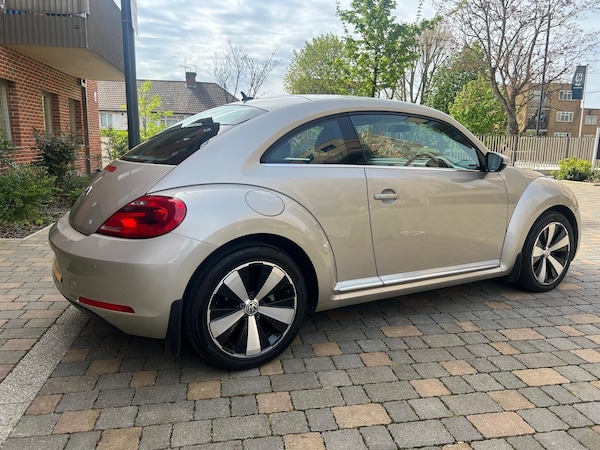 Used Volkswagen Beetle 2016 for sale - 74070401: Photo 20