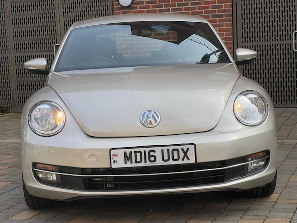 Used Volkswagen Beetle 2016 for sale - 74070401: Photo 9