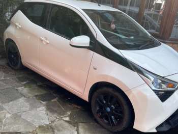 Used Toyota AYGO 2018 for sale - 74989234: Photo