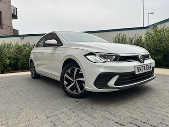 2024 (74) - 1.0 TSI Life 5dr