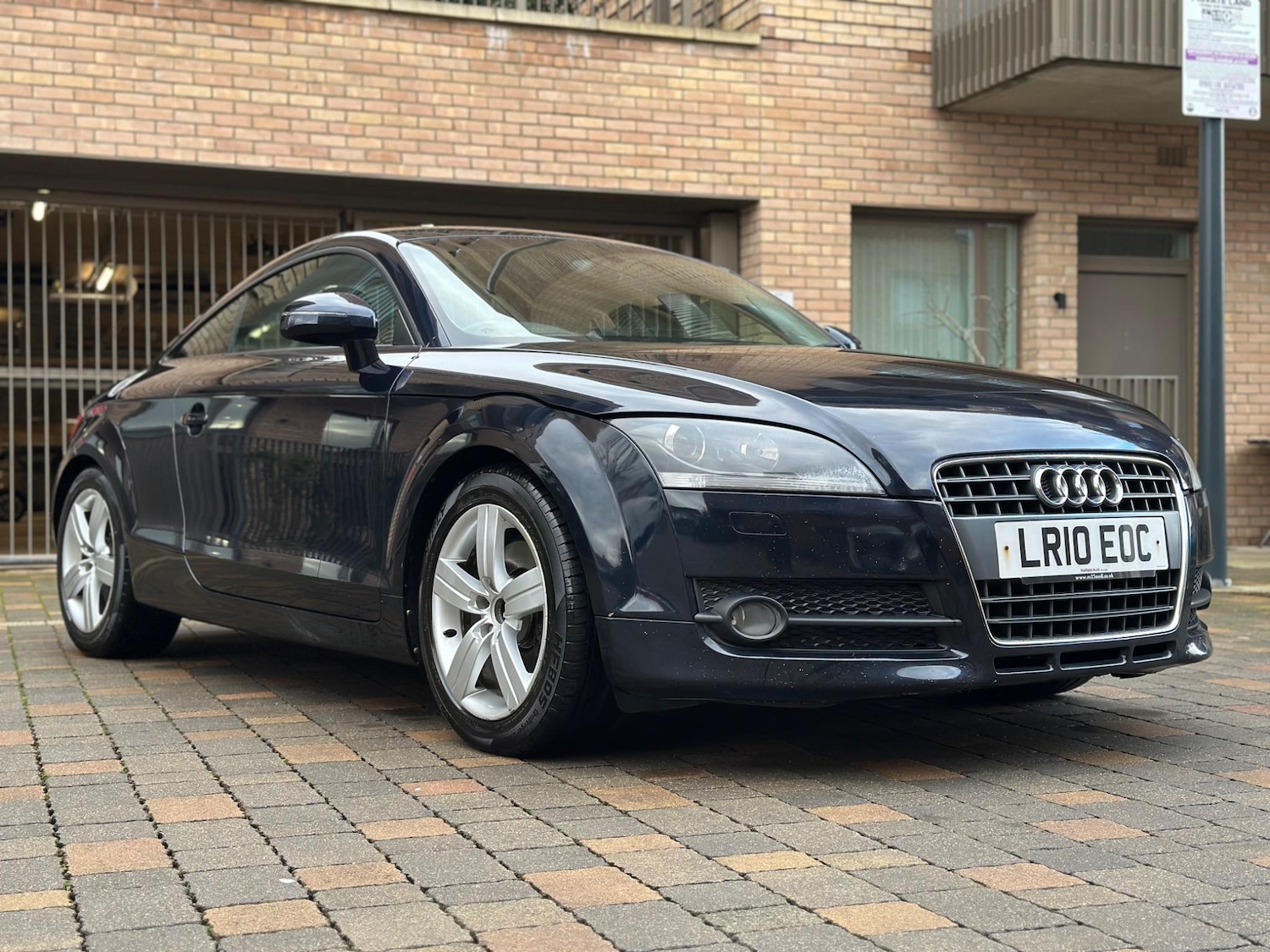 Used Audi TT 2010 for sale - 77737552: Photo 7