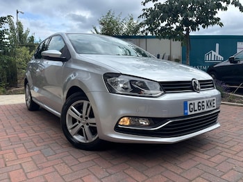 Used Volkswagen Polo 2016 for sale - 78969332: Photo
