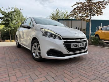 Used Peugeot 208 2016 for sale - 79767399: Photo