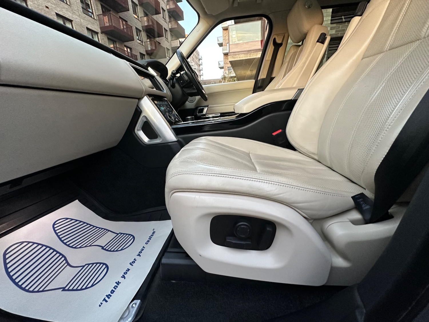 Used Land Rover Range Rover 2016 for sale - 76633566: Photo 40