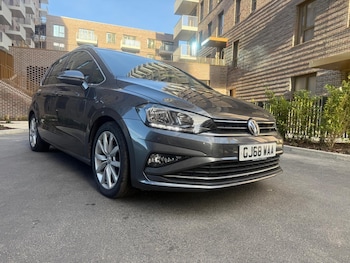 Used Volkswagen Golf SV 2018 for sale - 76472094: Photo