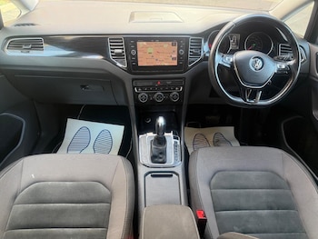 Used Volkswagen Golf SV 2018 for sale - 76472094: Photo