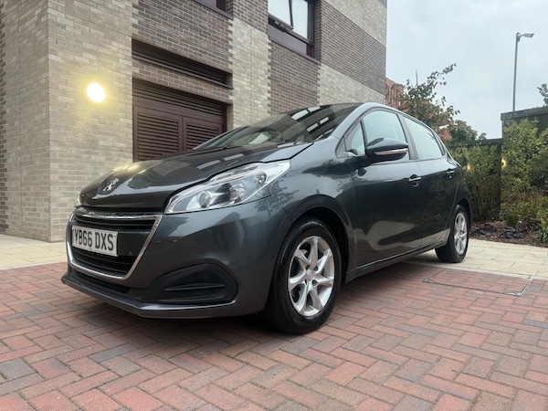 Used Peugeot 208 2016 for sale - 76317956: Photo 12