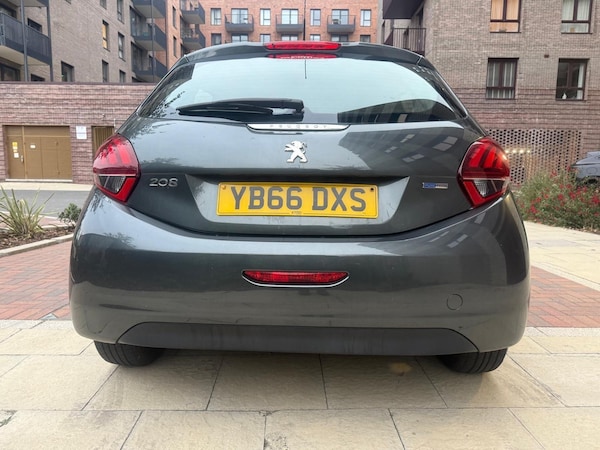 Used Peugeot 208 2016 for sale - 76317956: Photo 15
