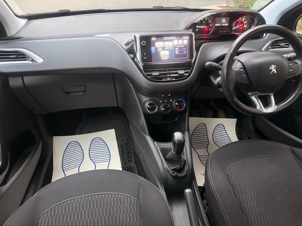 Used Peugeot 208 2016 for sale - 76317956: Photo 16