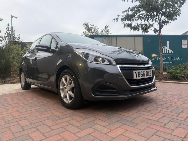 Used Peugeot 208 2016 for sale - 76317956: Photo 1