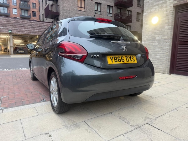 Used Peugeot 208 2016 for sale - 76317956: Photo 2