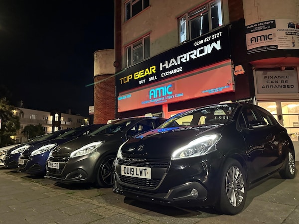 Used Peugeot 208 2016 for sale - 76317956: Photo 5