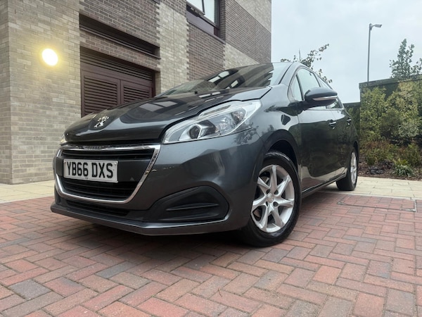 Used Peugeot 208 2016 for sale - 76317956: Photo 8
