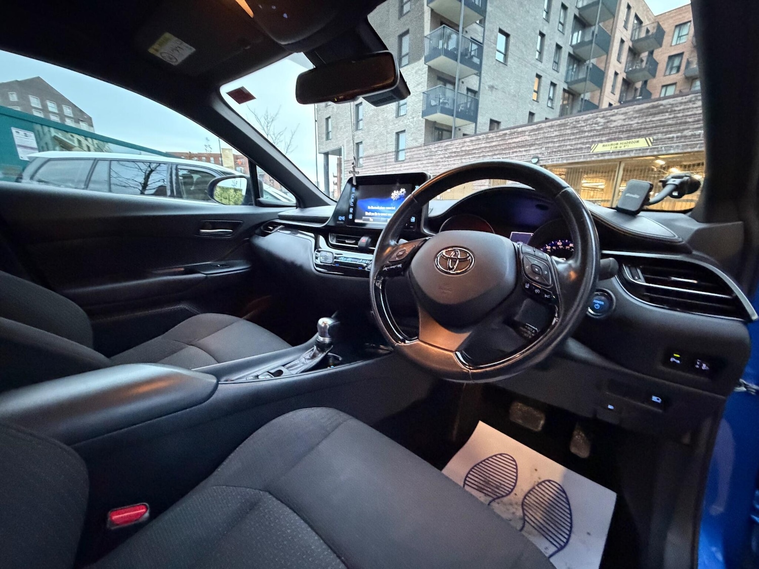 Used Toyota C-HR 2018 for sale - 76839444: Photo 26