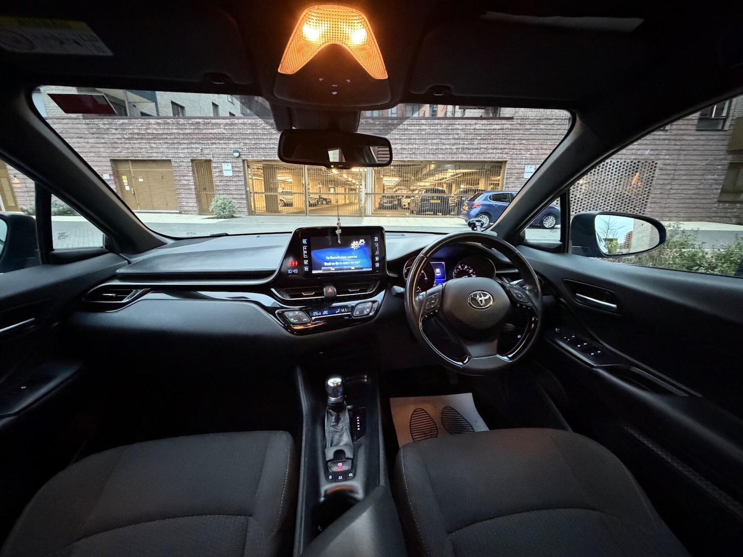 Used Toyota C-HR 2018 for sale - 76839444: Photo 27