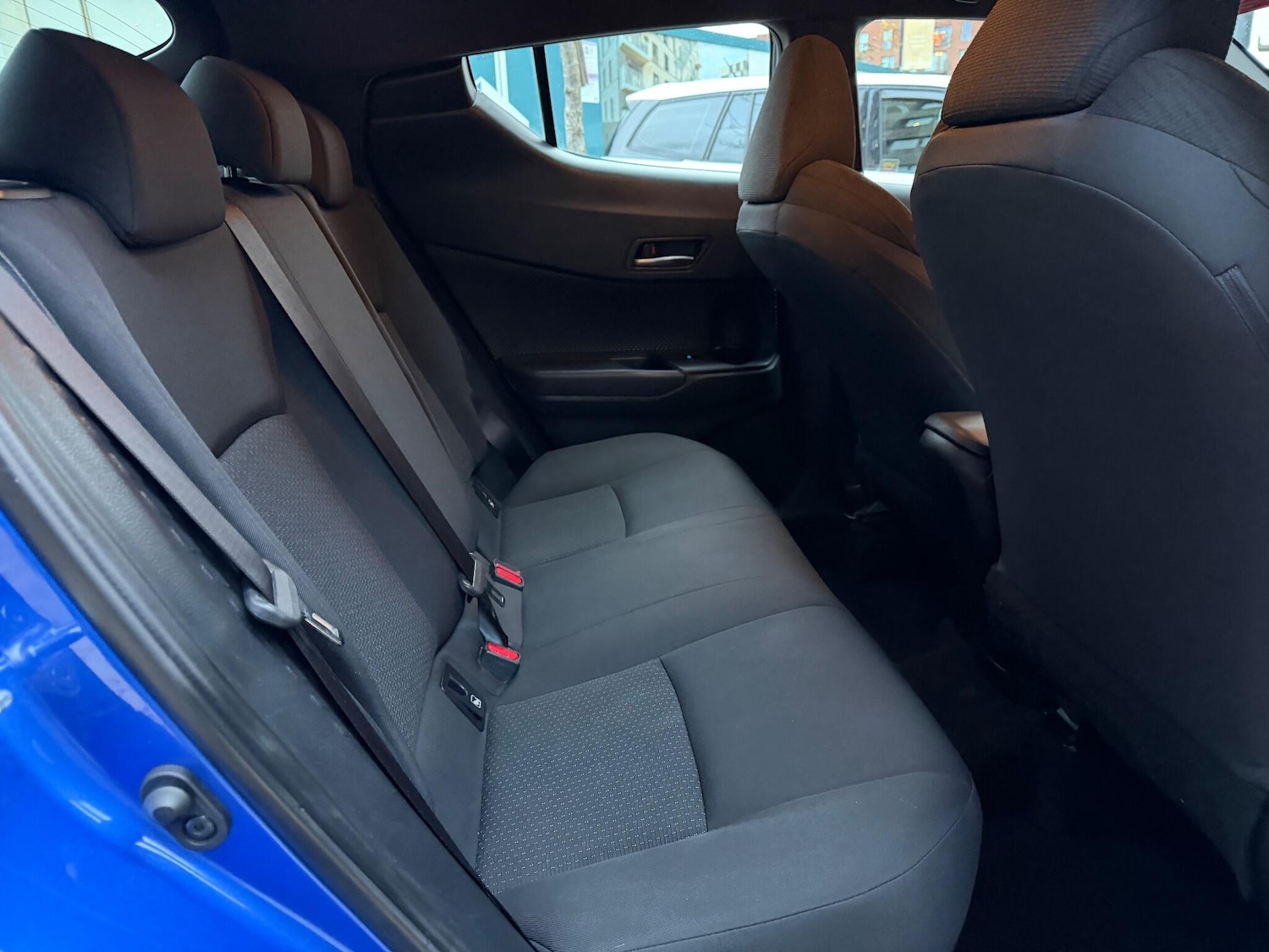 Used Toyota C-HR 2018 for sale - 76839444: Photo 30