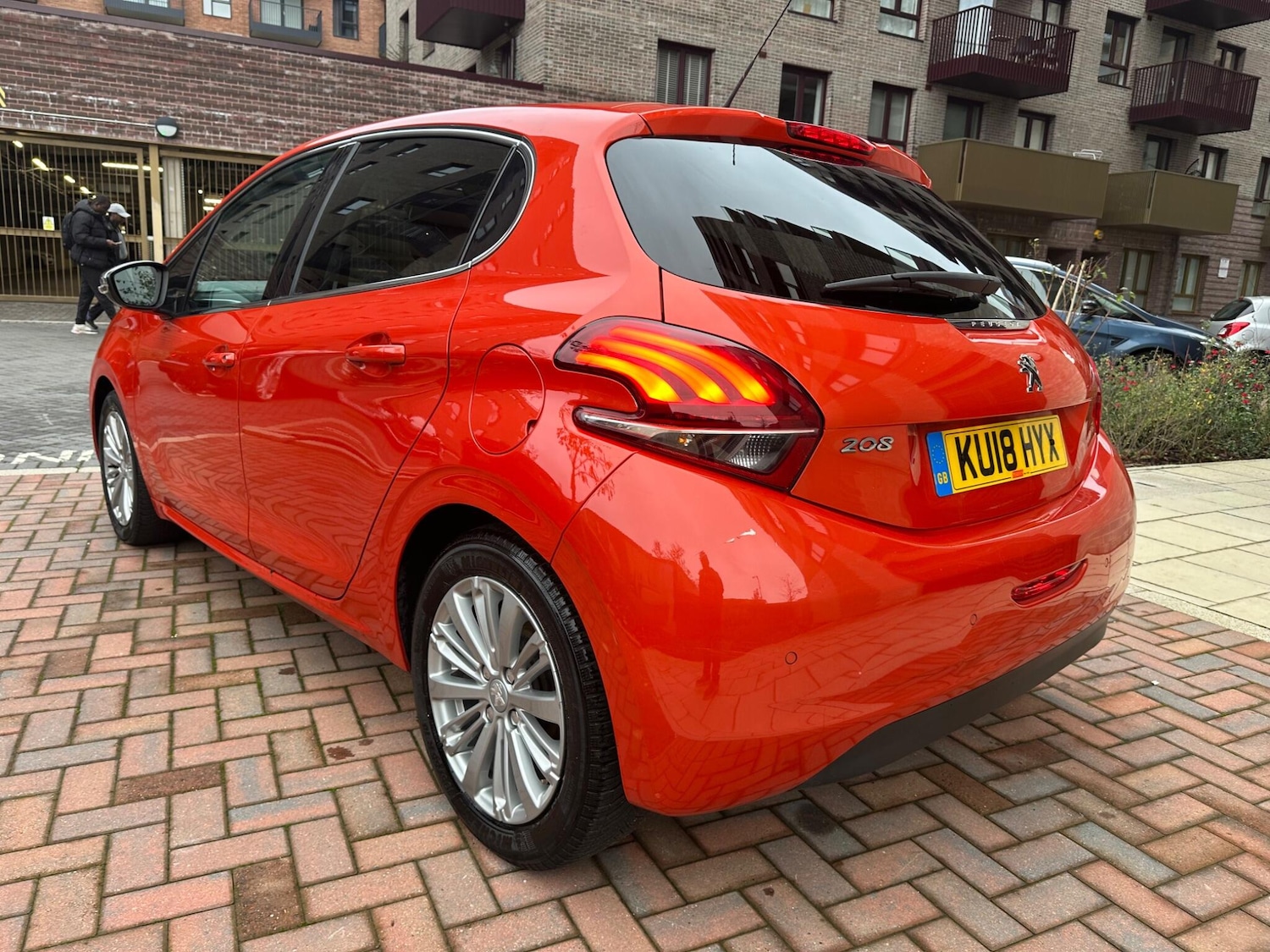Used Peugeot 208 2018 for sale - 76592786: Photo 2