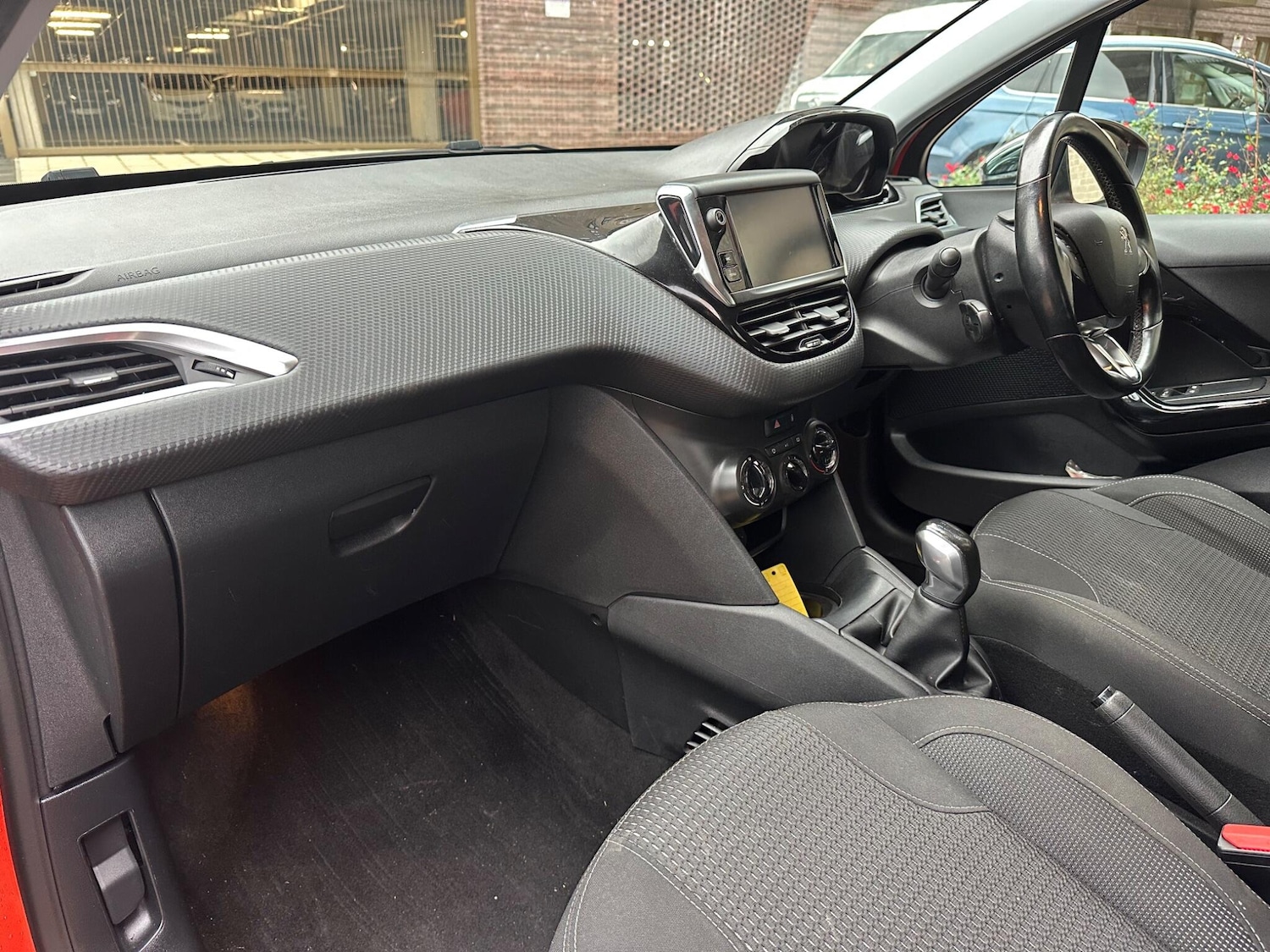 Used Peugeot 208 2018 for sale - 76592786: Photo 21