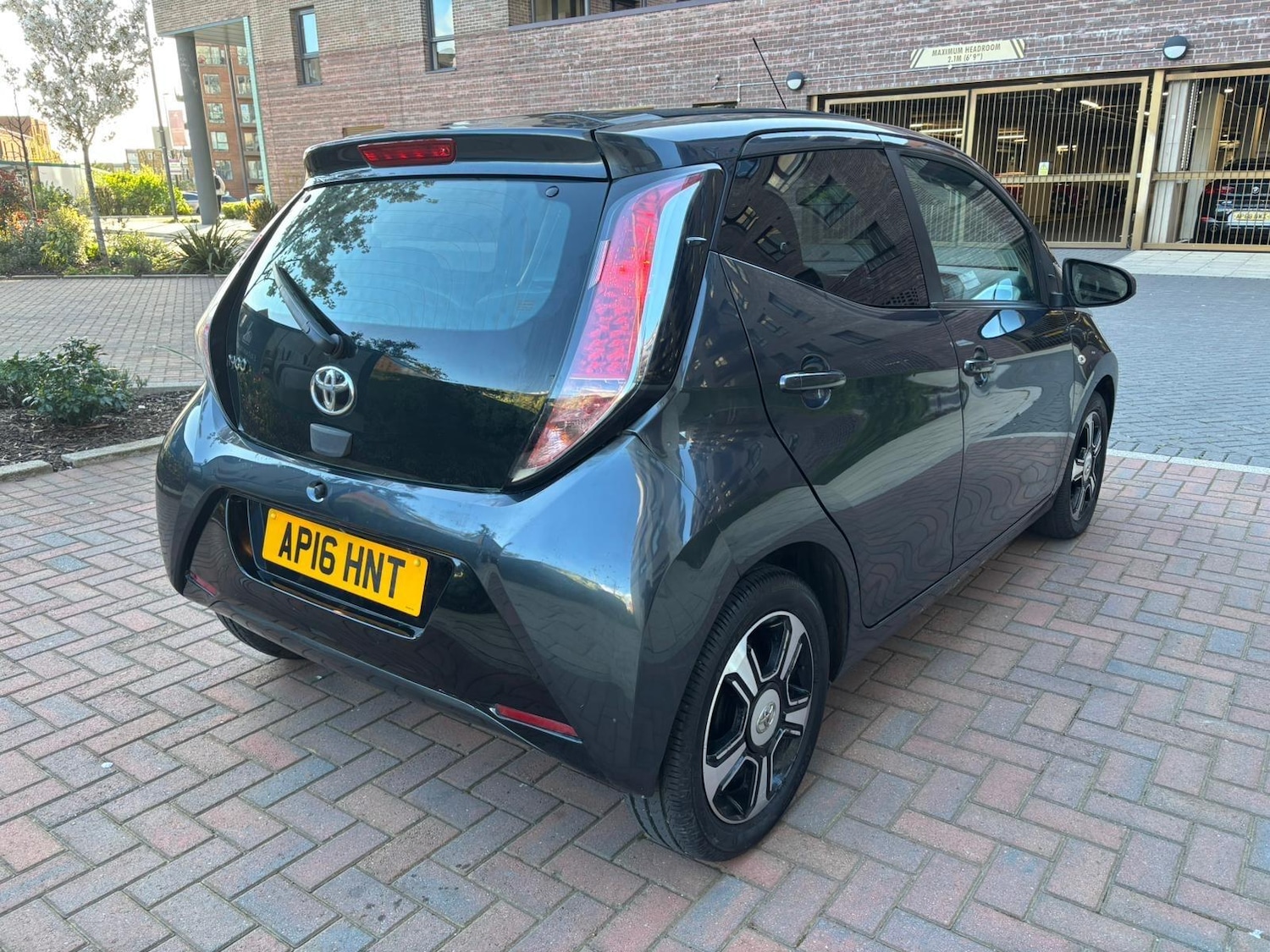 Used Toyota AYGO 2016 for sale - 78062956: Photo 25
