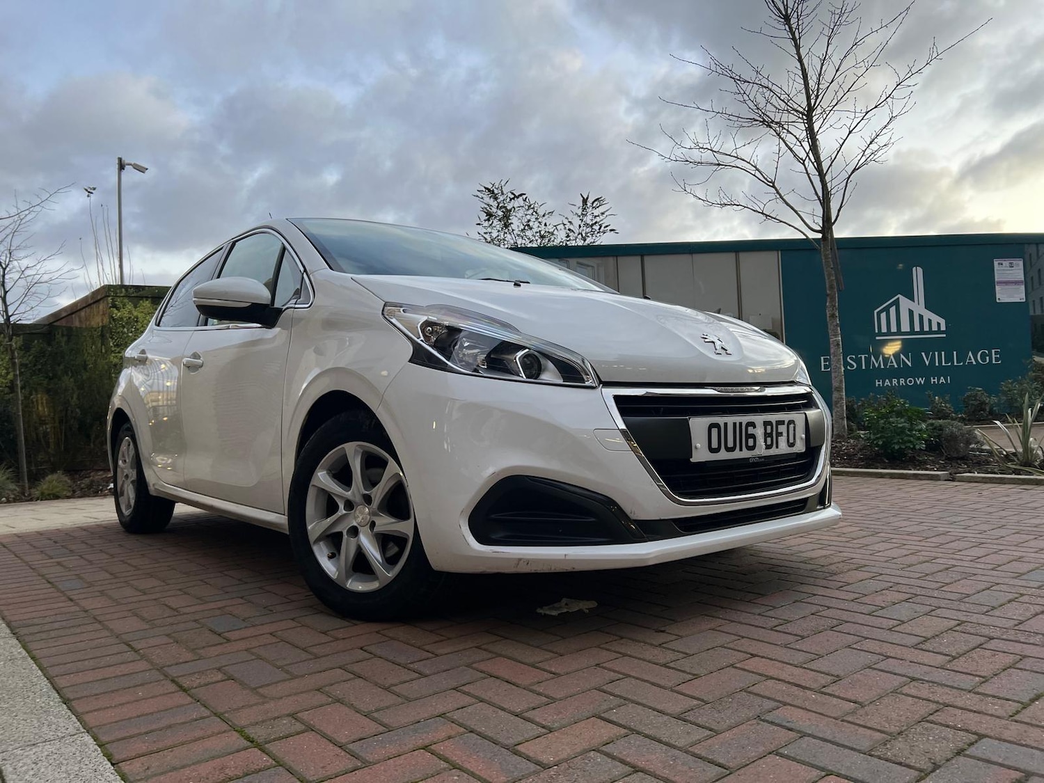 Used Peugeot 208 2016 for sale - 77049865: Photo 1