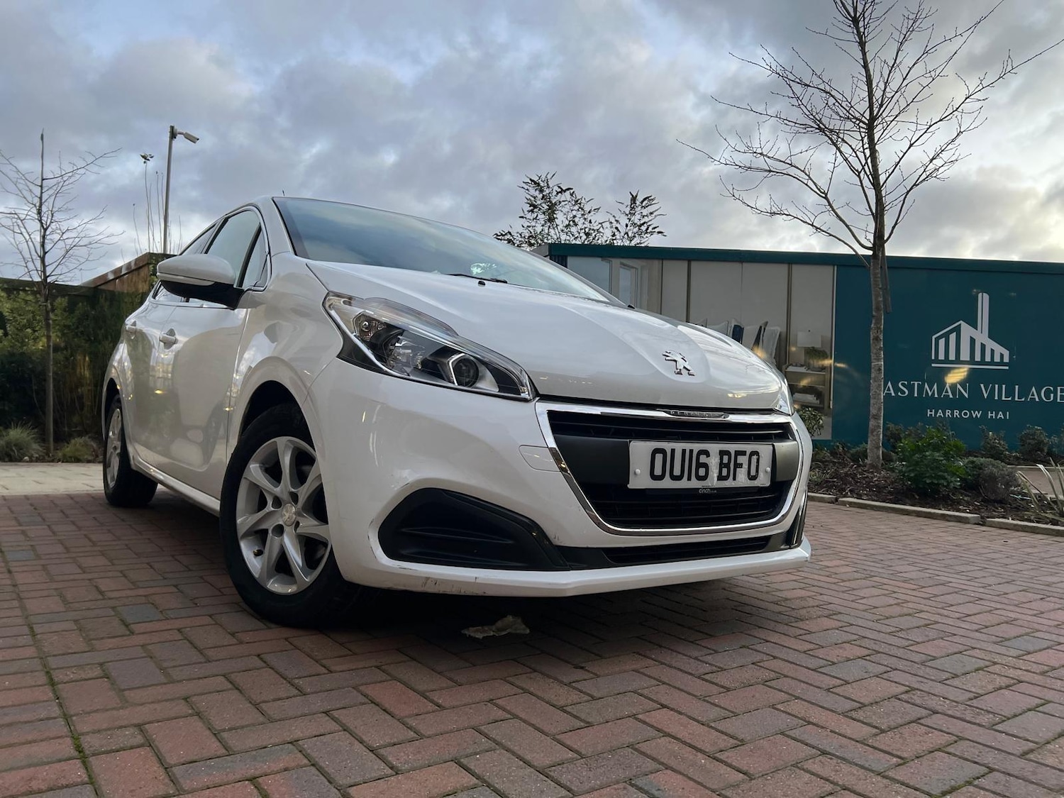 Used Peugeot 208 2016 for sale - 77049865: Photo 3
