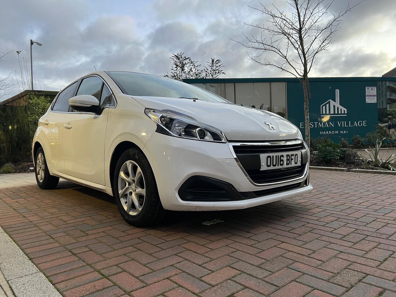 Used Peugeot 208 2016 for sale - 77049865: Photo 8