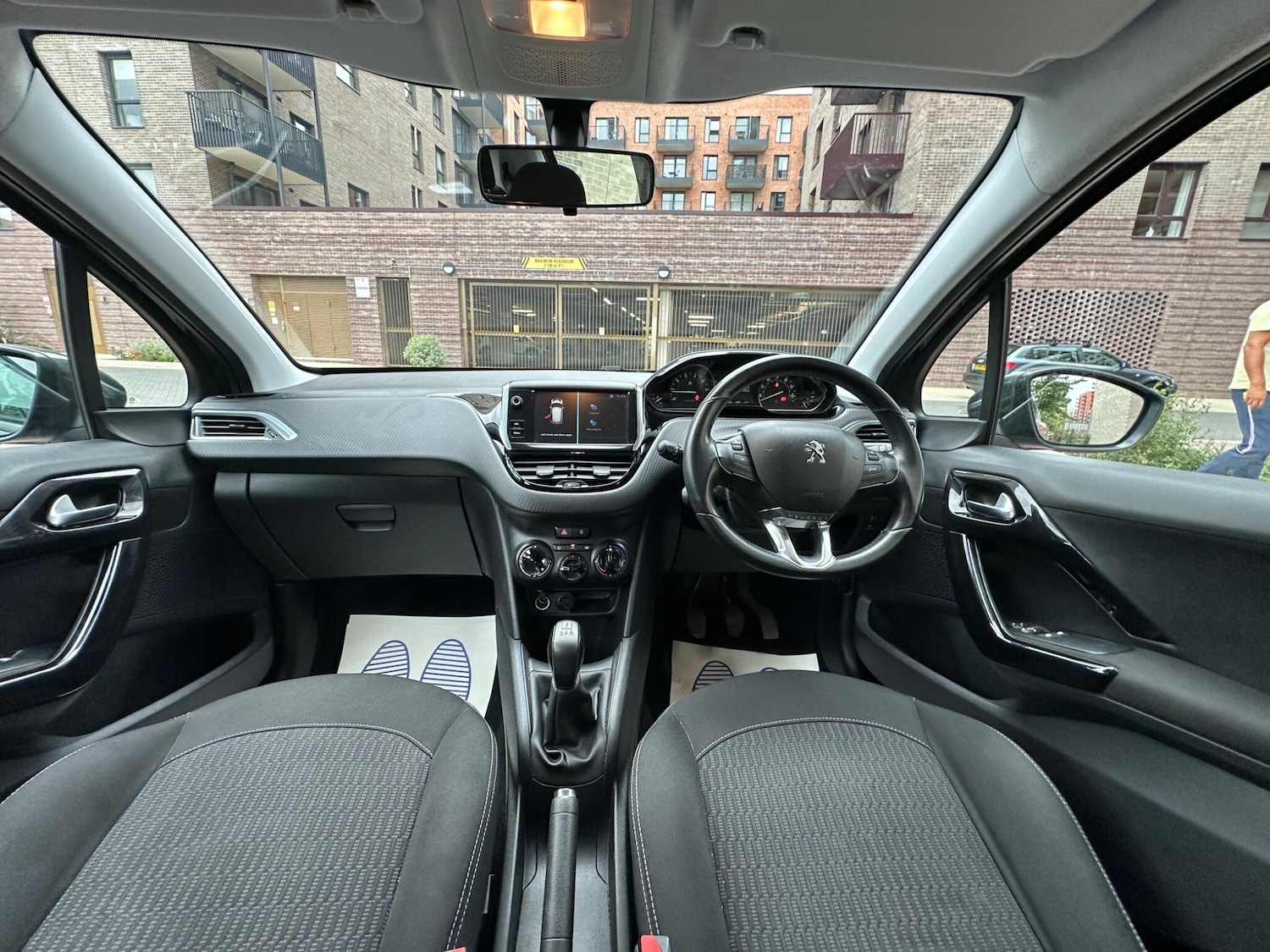 Vehicle 28