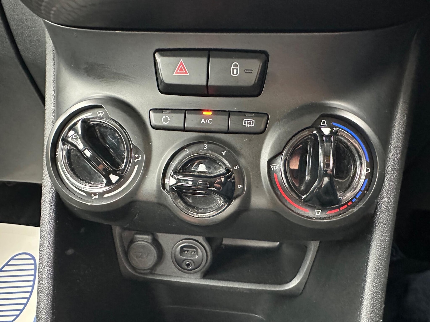 Vehicle 33