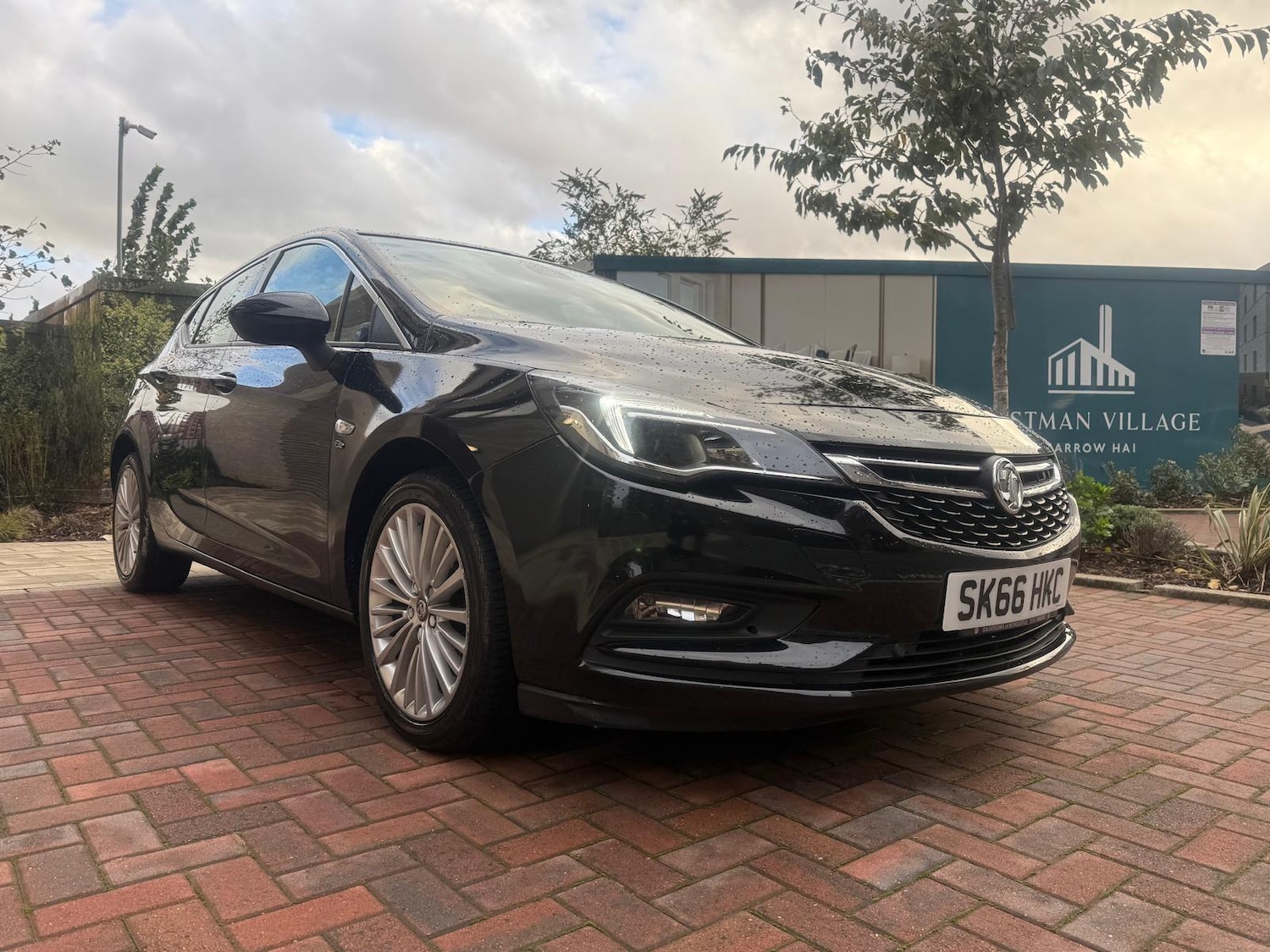 Used Vauxhall Astra 2016 for sale - 76441258: Photo 1