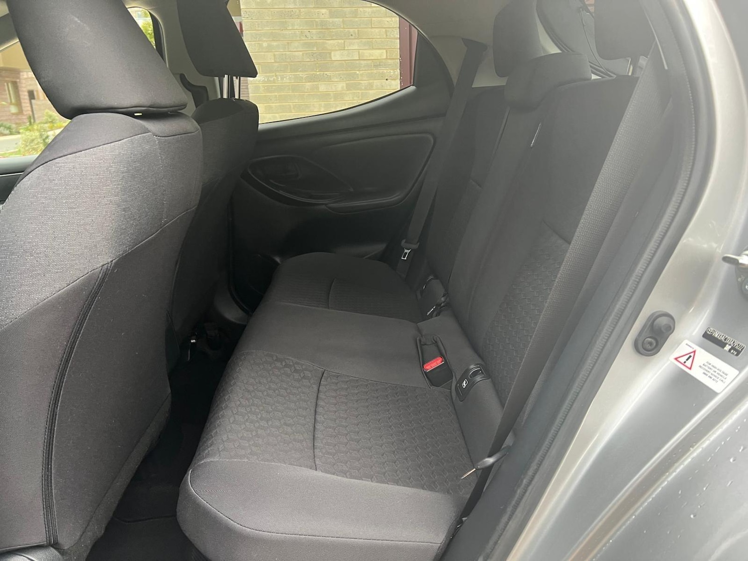 Used Toyota Yaris 2023 for sale - 76511810: Photo 14