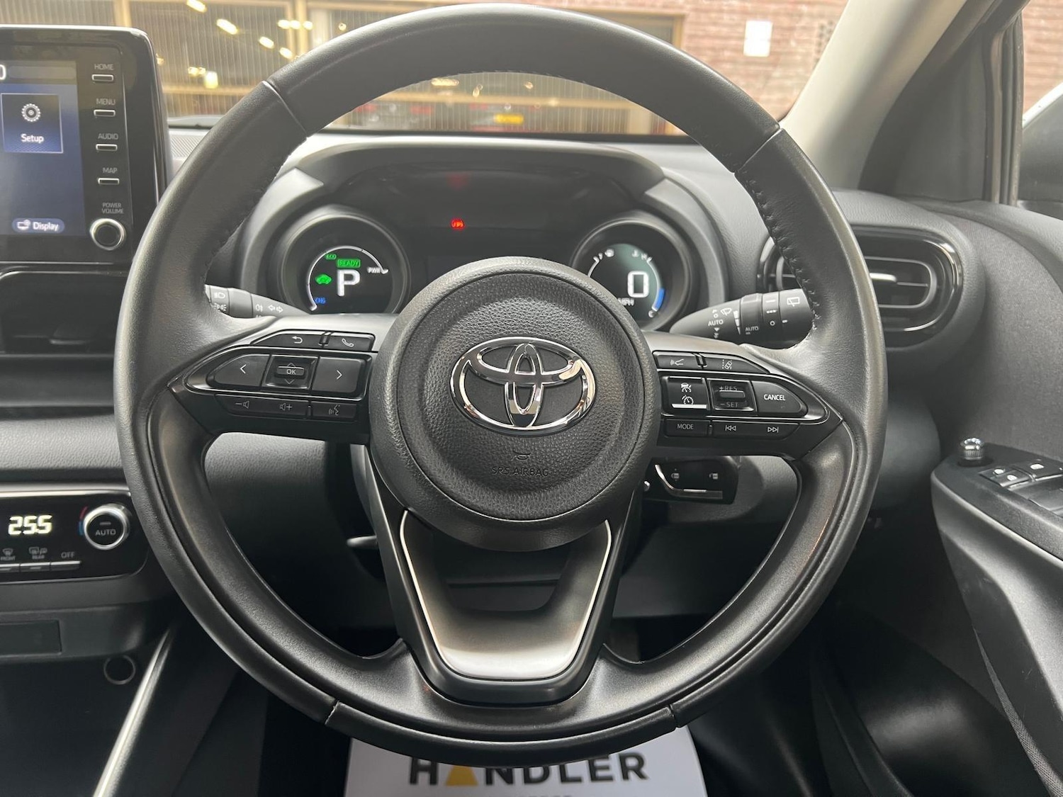 Used Toyota Yaris 2023 for sale - 76511810: Photo 15