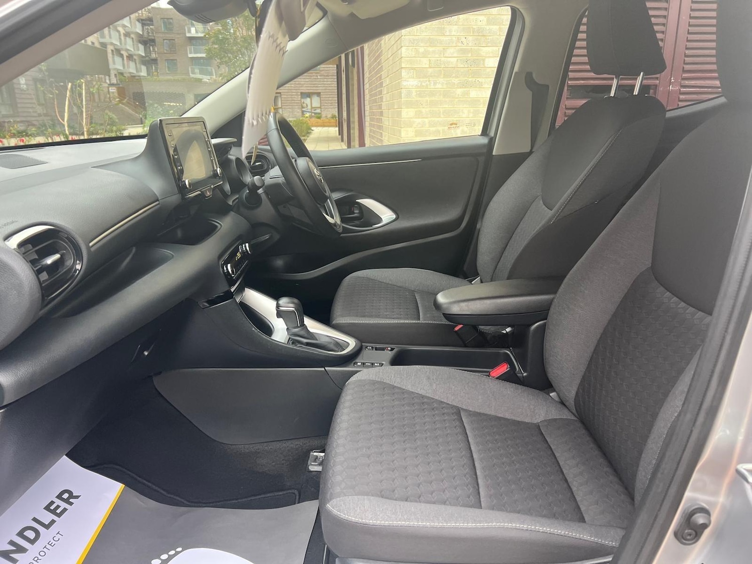 Used Toyota Yaris 2023 for sale - 76511810: Photo 24