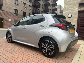 Used Toyota Yaris 2023 for sale - 76511810: Photo