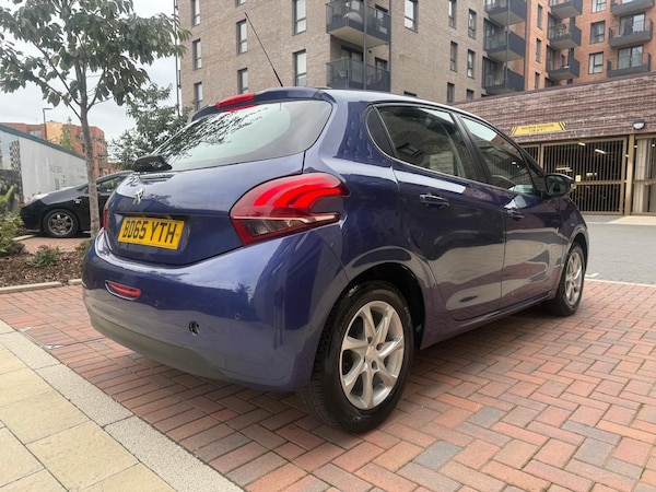 Used Peugeot 208 2015 for sale - 75991160: Photo 15