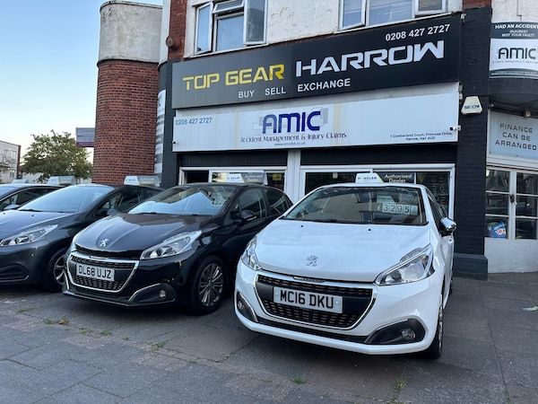 Used Peugeot 208 2015 for sale - 75991160: Photo 24