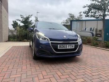 Used Peugeot 208 2015 for sale - 75991160: Photo 4