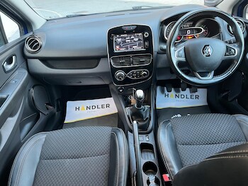 Used Renault Clio 2019 for sale - 77049995: Photo