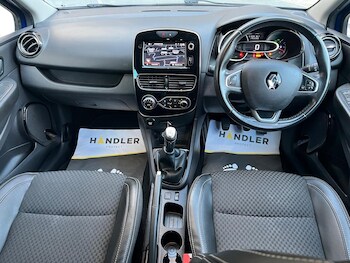 Used Renault Clio 2019 for sale - 77049995: Photo