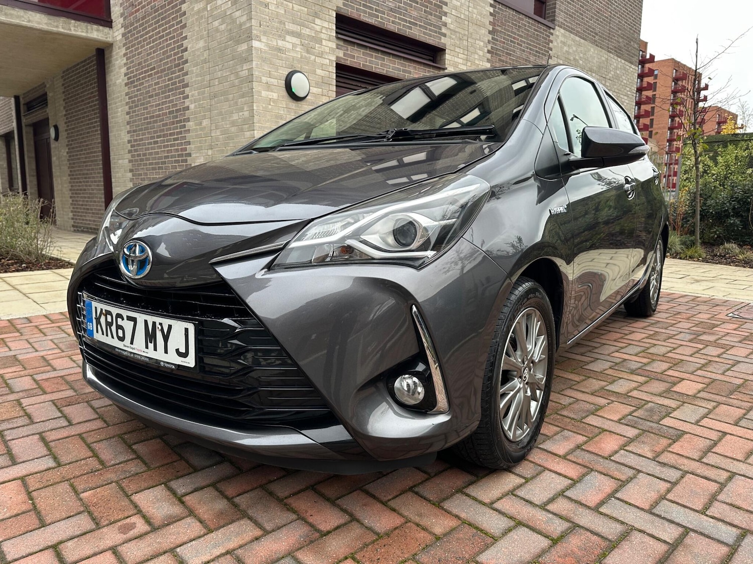 Used Toyota Yaris 2017 for sale - 76701287: Photo 14