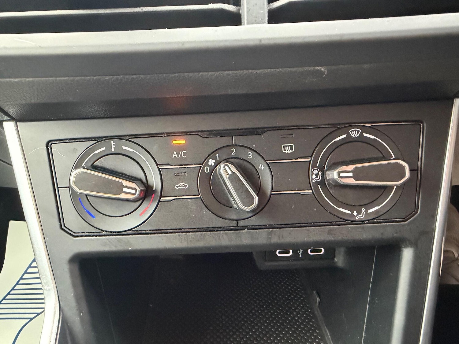 Used Volkswagen Polo for sale - 77242778: Photo 23