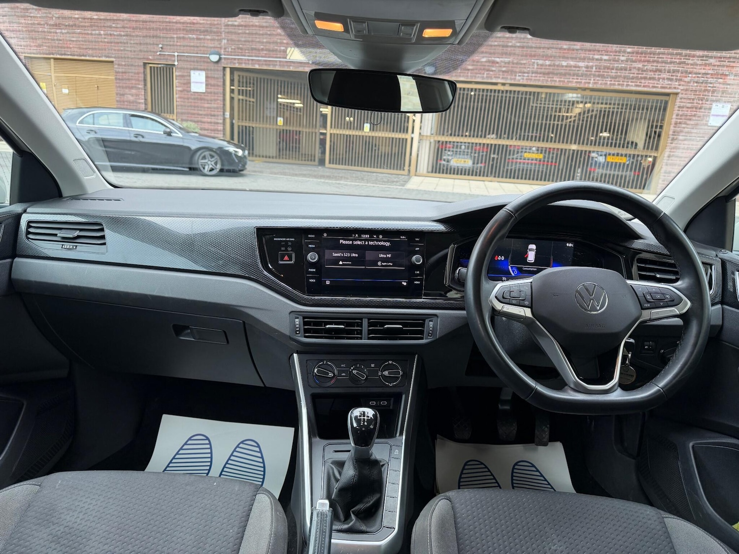 Used Volkswagen Polo for sale - 77242778: Photo 4