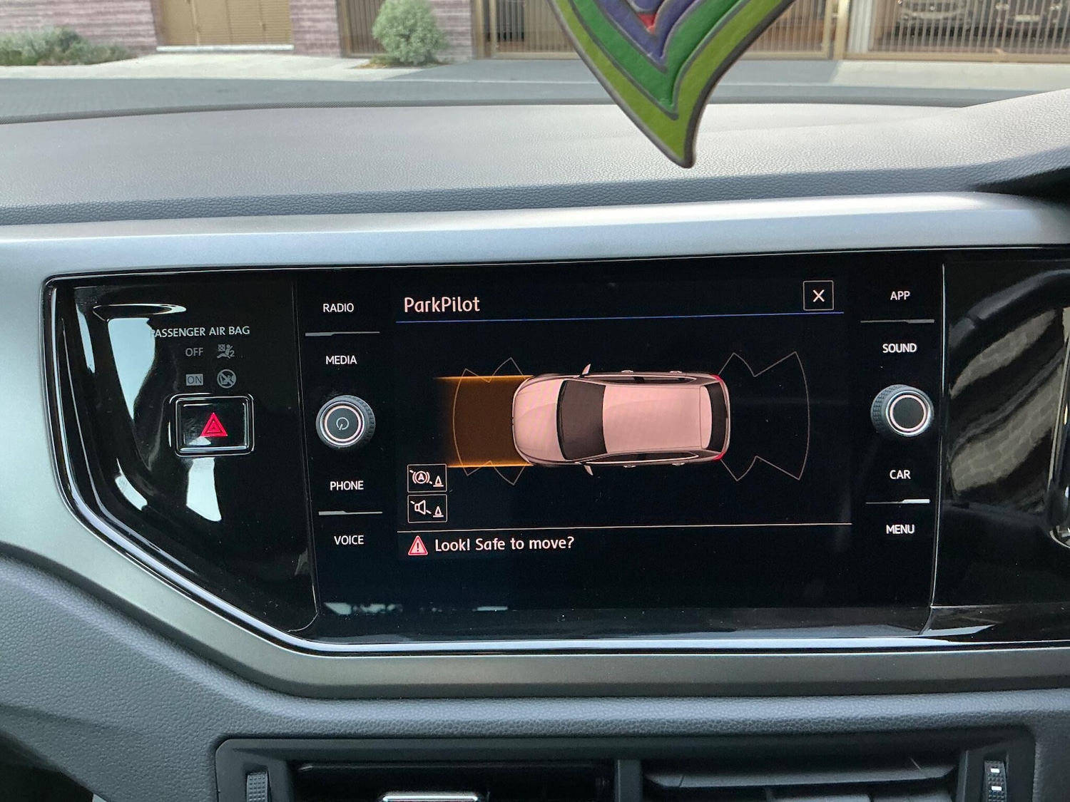 Vehicle 29