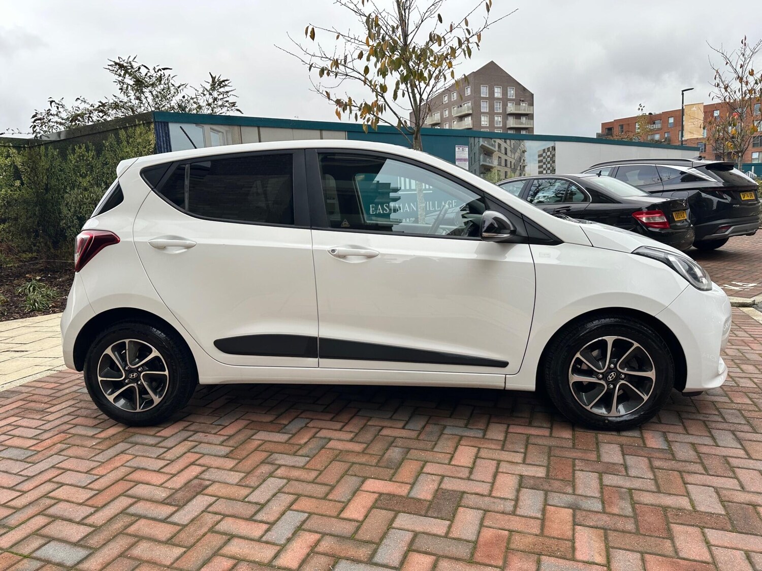 Used Hyundai i10 for sale - 76992721: Photo 21